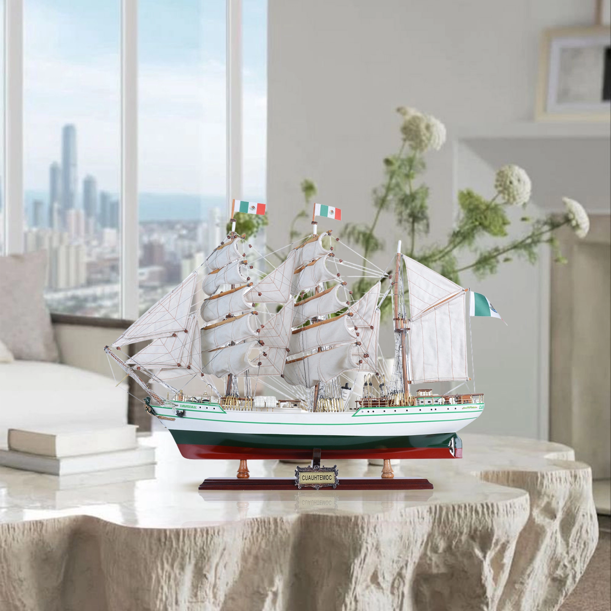 T390 Cuauhtemoc Medium (curved sails) 28 inches T390 Cuauhtemoc Medium L013.jpg